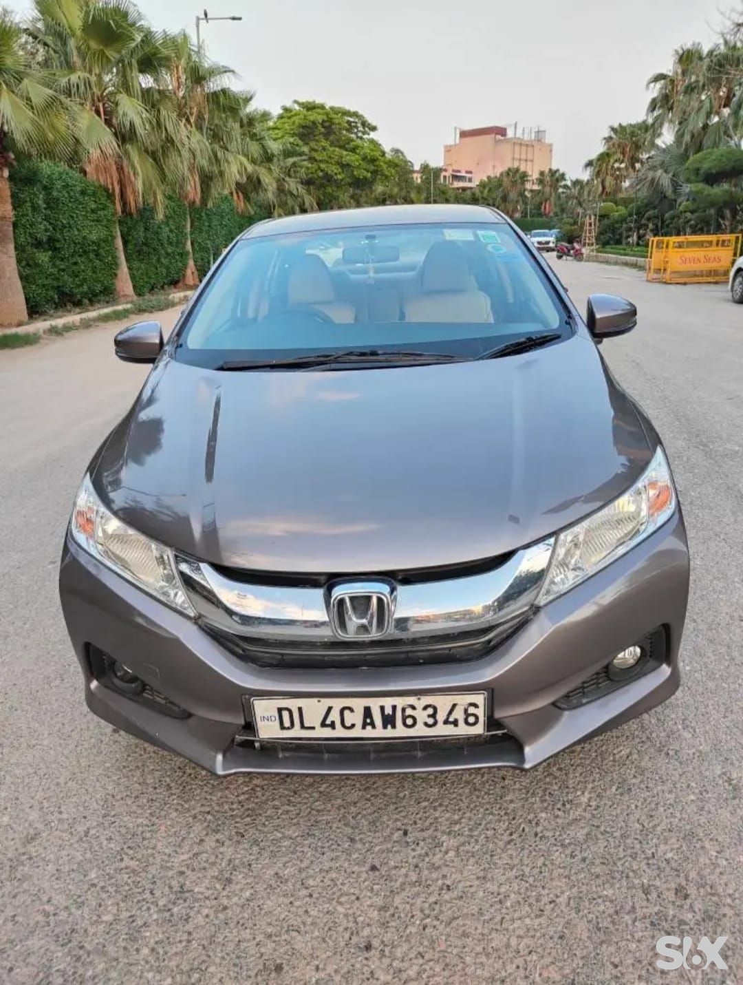 Honda City v-mt-exclusive Used cars in Model-city
